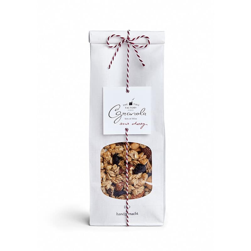 Granola Sour Cherry Packshot