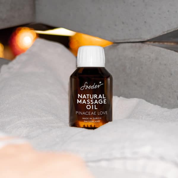 Soeder Massage Öl Moodbild auf Handtuch