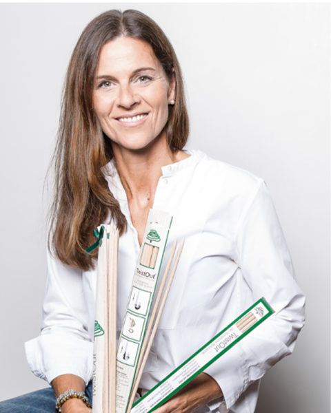 Jutta Jertrum mit TwistOuts in der Hand